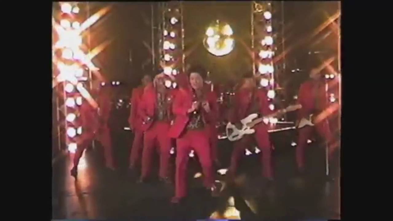 gimme your attention baby.mp4