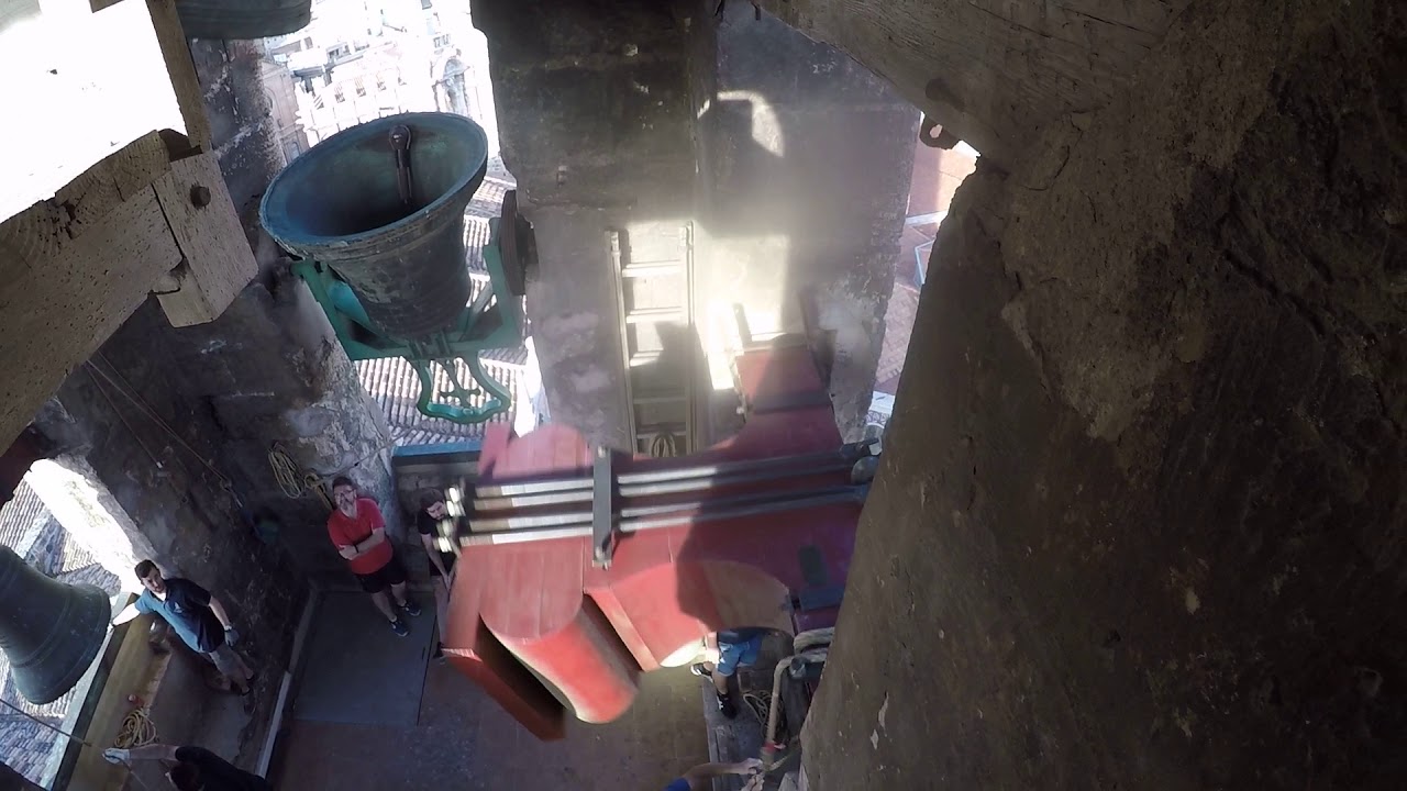 Volteo de campanas Parroquia Sant Joan del Mercat de Valencia // Aviso procesión 2