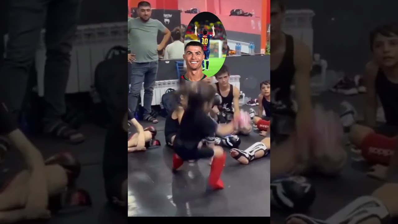 La Team Messi abonné vous La Team Ronaldo liker