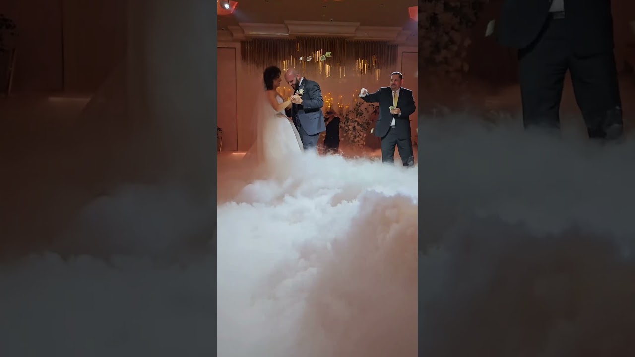 Houston, TX Dancing On A Cloud Services | Flash Memories Photo Booth Co.