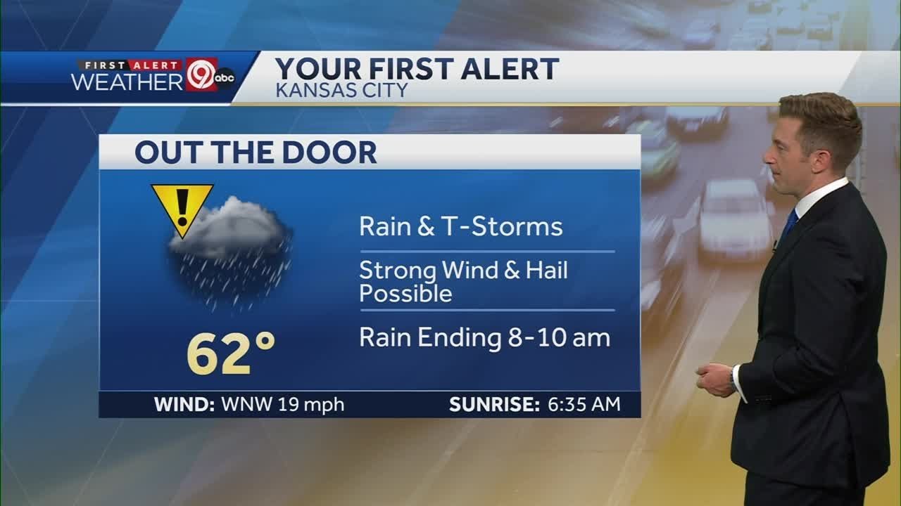 Rain and thunderstorms sweep through this morning - YouTube