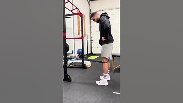 Extensao do joelho com elástico