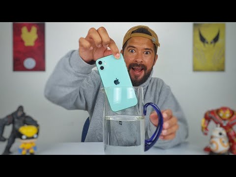 Vídeo: O iphone 11 é à prova d'água?