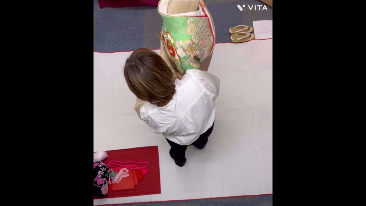 1st Grade Certified Kitsuke Technician Practical Exam: Kimono