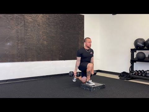 Front Foot Elevated Alternating Dumbbell Reverse Lunge with Rotation ...