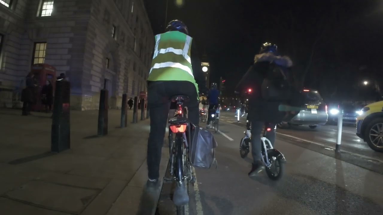 02/02/2026 Buckingham Palace to Westminster Bridge 