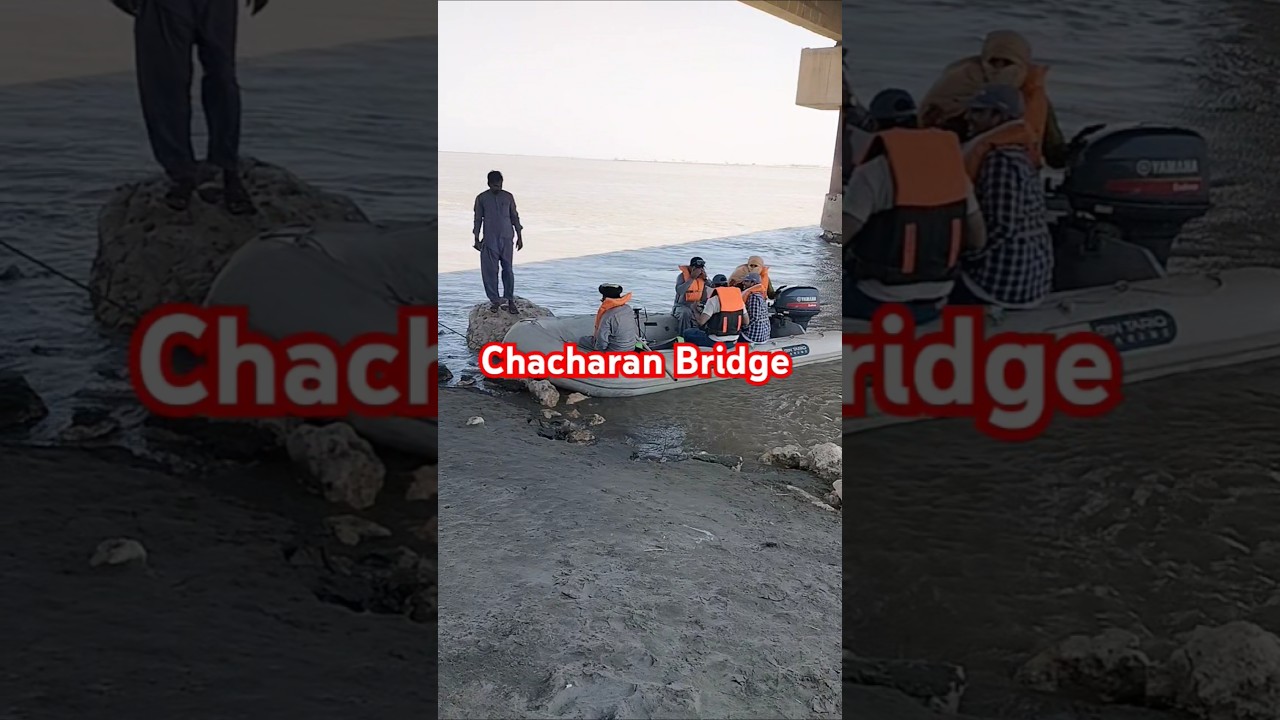 IRSA Team Discharge Observation of Indus River at Chacharan Bridge 