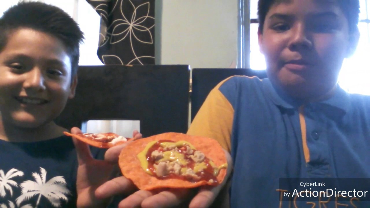 TOSTADA CHALLENGE!! | YoloFlip4532YT