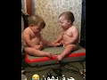 اضحك هي كده كده خربانه