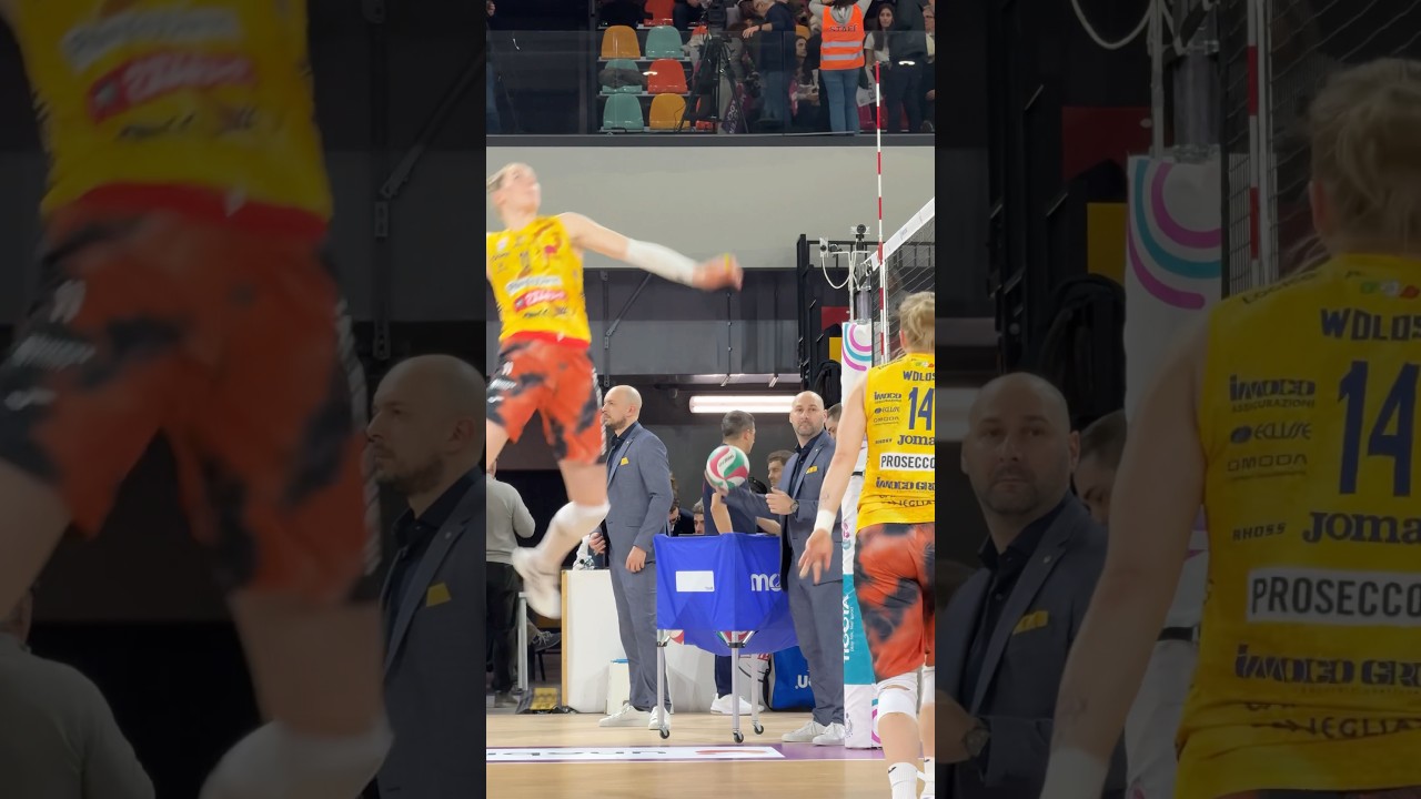 Isabelle HAAK ❤️ riscaldamento #isabelle #haak #asia #wolosz