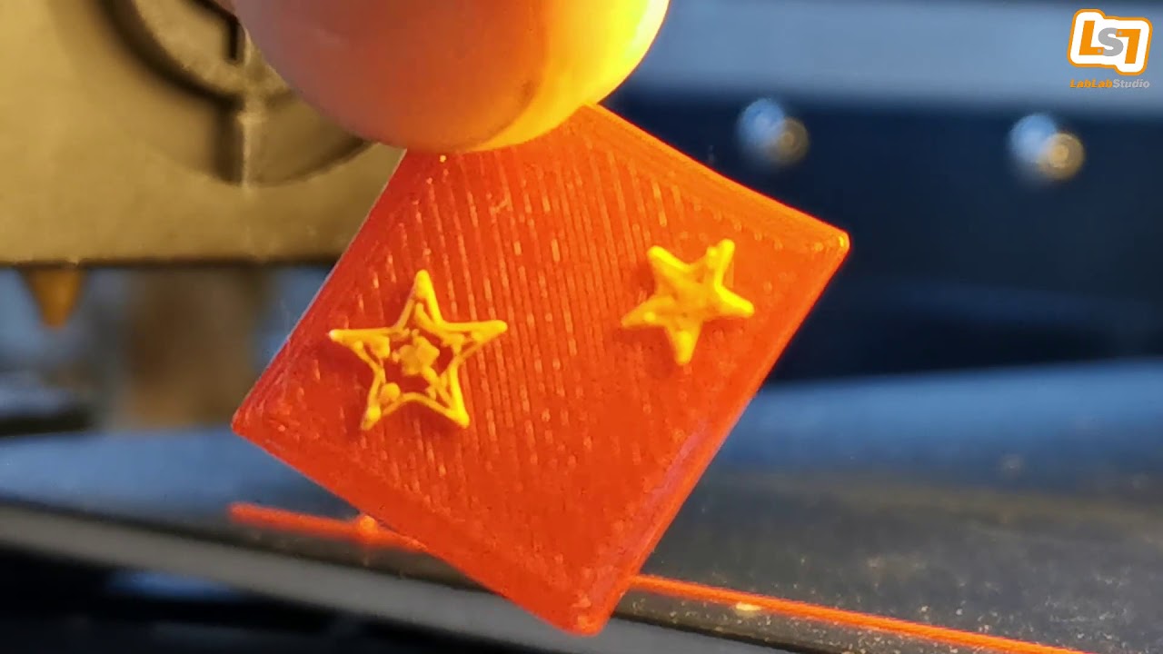 Change filament during printing with Cura... and your brain