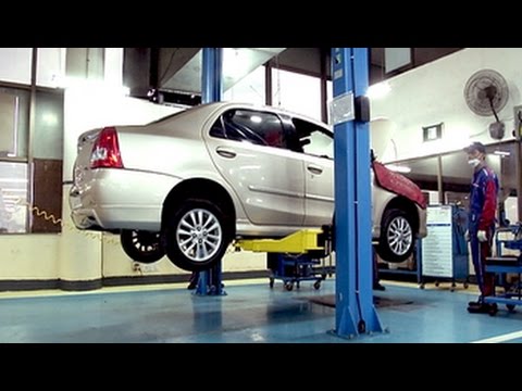 Mobile Van Service in Qatar Doorstep Car Servicing: Complete Car