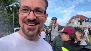 Erfurt goes wild: Antifa member tries to attack me and gets put in his place!