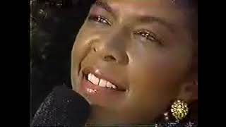 #nowwatching Natalie Cole LIVE - When I Fall In Love