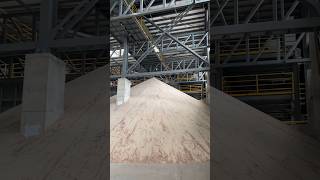 A factory specializing in Zircon Sand, Titanium(Ilmenite) Concentrate and Rutile.#zircon #ilmenite