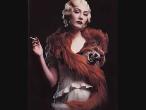 Carice van Houten - Iedereen Was Zo