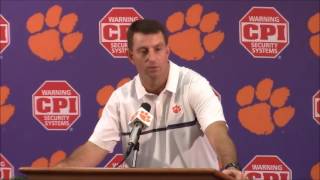 TigerNet.com - Dabo Swinney responds to phone of media member saying "I'm not sure what you said"
