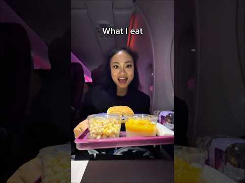What I eat in my flight from Thailand to Qatar 🇶🇦
