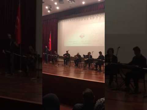 Muna Alshatta Guitar Playing منى الشطة فرقة معهد هارموني بقيادة الاستاذ براق الخليل 