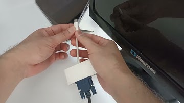 How to connect the VGA cable of the monitor on Apple iPad with USB type C multi adapter converter