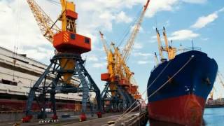 What Is the Difference between a Waybill and Bill of Lading