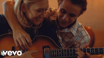 Edalo - What Love Is (Official Video) ft. Ali Critelli