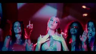 Bárbara Bandeira - Como Tu (feat. Ivandro) [Official Music Video]