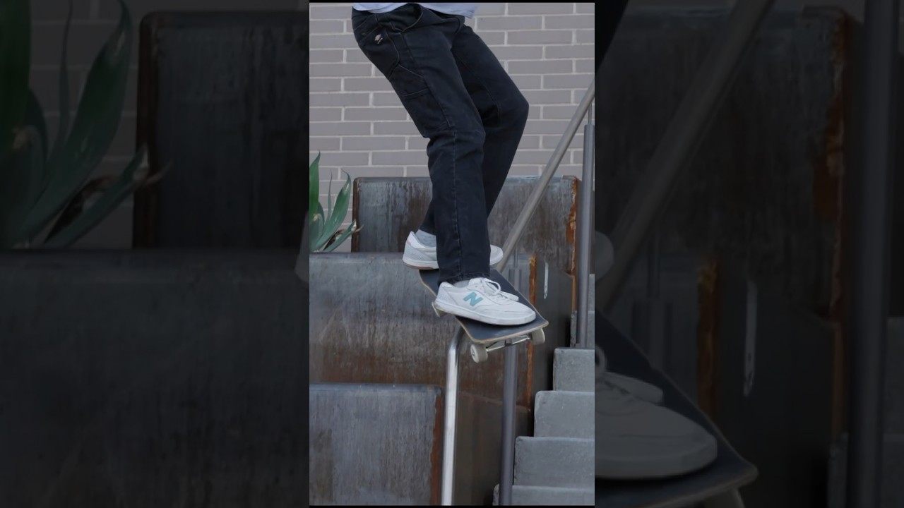 Tail drop front feeble