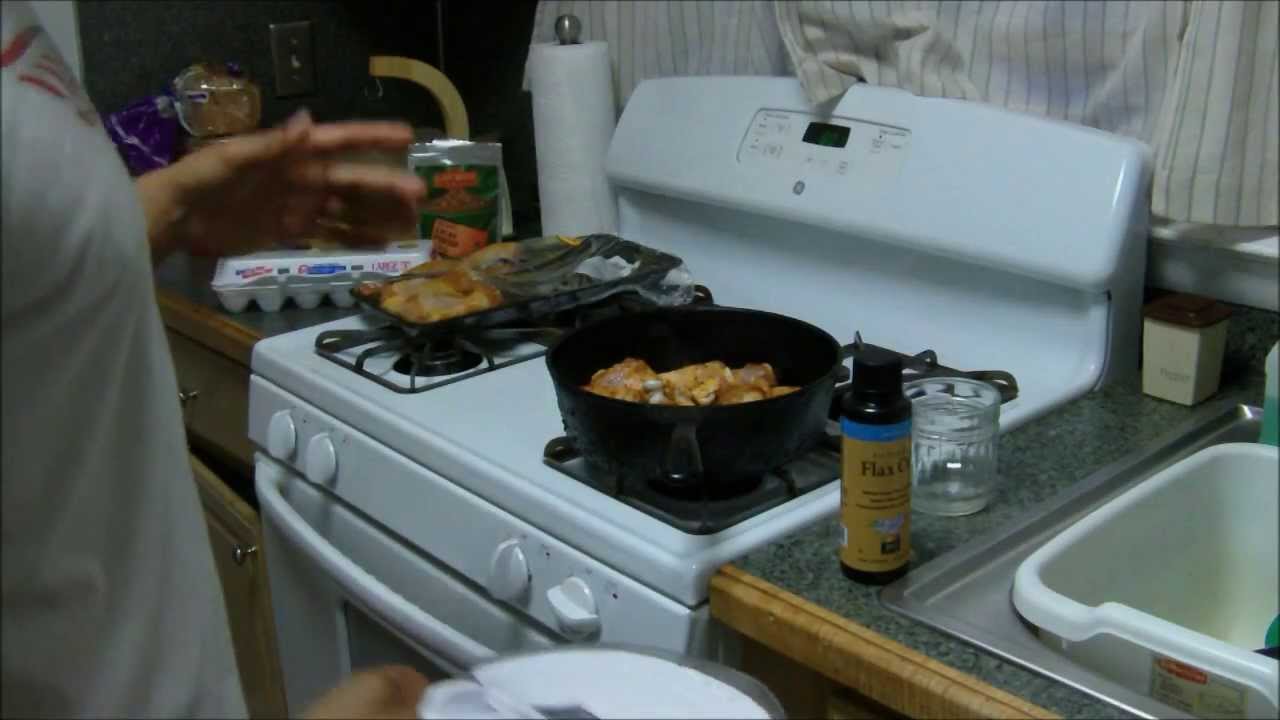 My Breakfast, Lunch, and Dinner! A day in the life of what I eat for a flat stomach.