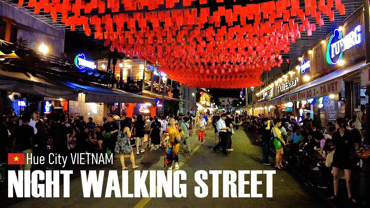 It's So Chill in Hue City Night Walking Street, Vietnam 🇻🇳 - Virtual Walking Tour [4K]