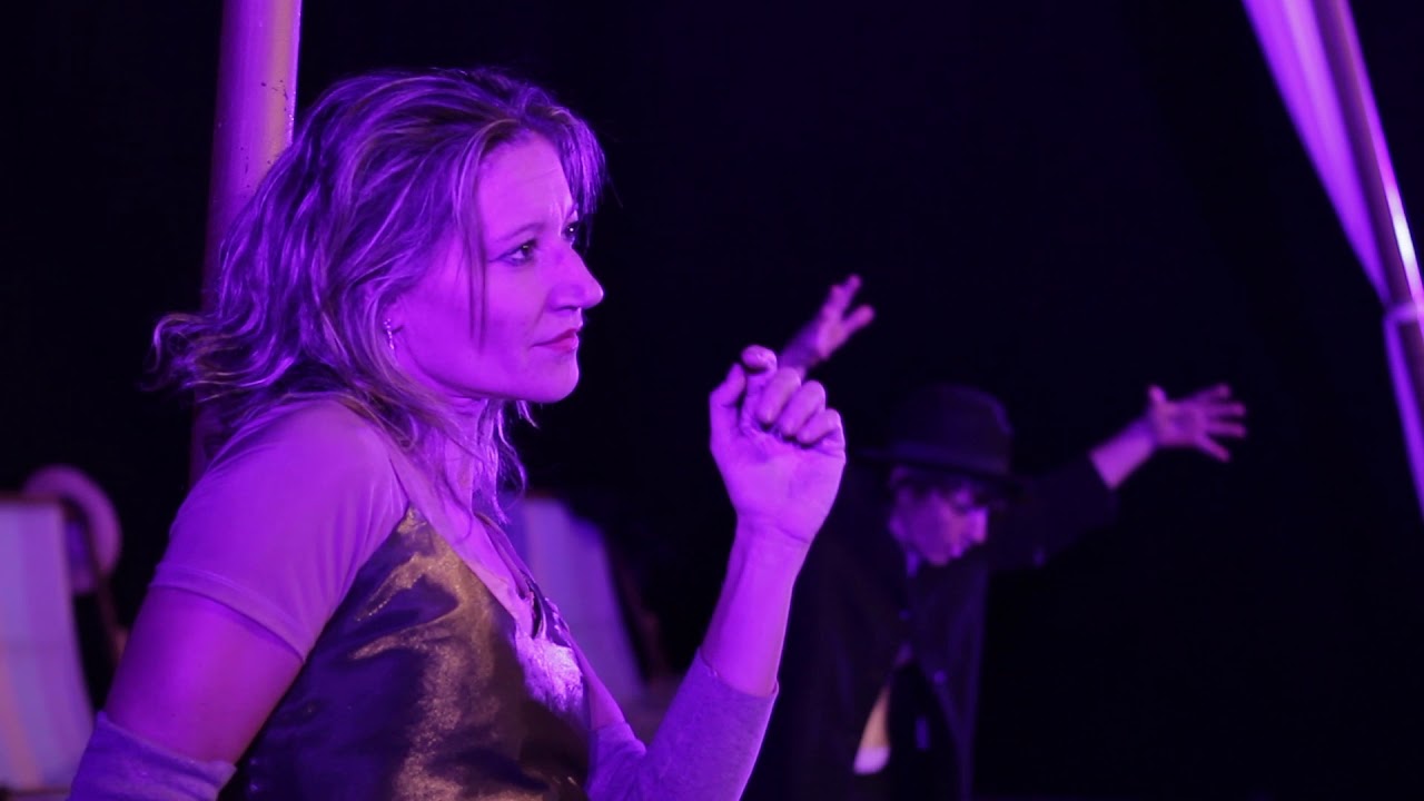 Krilati - Lune l'autre c'est le Soleil à la Tour d'Aigues