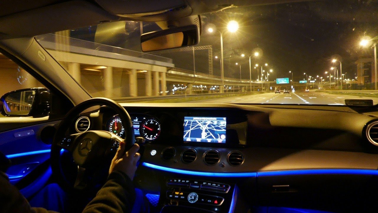 Hardcore pov ass. Мерседес е200 за рулем. Mercedes w222 Ambient Light. W213 Night. Mercedes Benz c63 салон ночь.