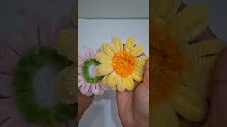 Easy Craft Tutorial With Pipe Cleaner #shorts #flowers #diy #handmade #craft #pipecleanerflower