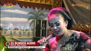 Kalung Emas - Ida Saputri with Adilaras