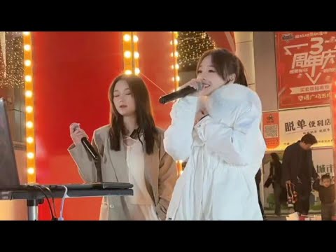 【路演】鱼闪闪BLING翻唱刘若英《后来》『后来 我总算学会了如何去爱可惜你早已远去 消失在人海』| Sau này - Ngư Thiểm Thiểm