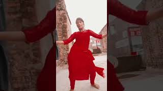 Singh Ke Paisa Raaj Shalu Gupta Kishori Dance Moves