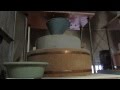 【常陸秋そばができるまで】石臼でそば粉を製造します