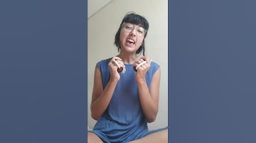 Thumbnail of Mariana Merenda - Feira de Mangaio