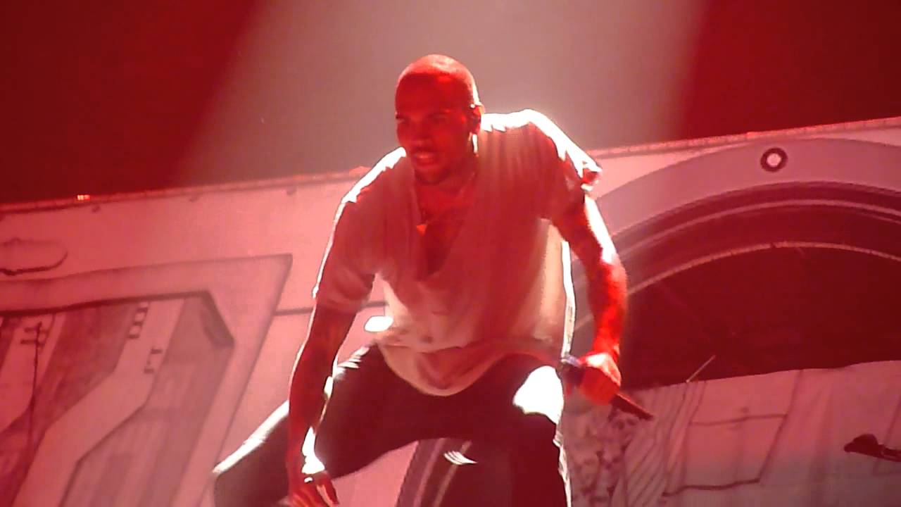 chris brown - birthday cake - carpe diem world tour ~ berlin