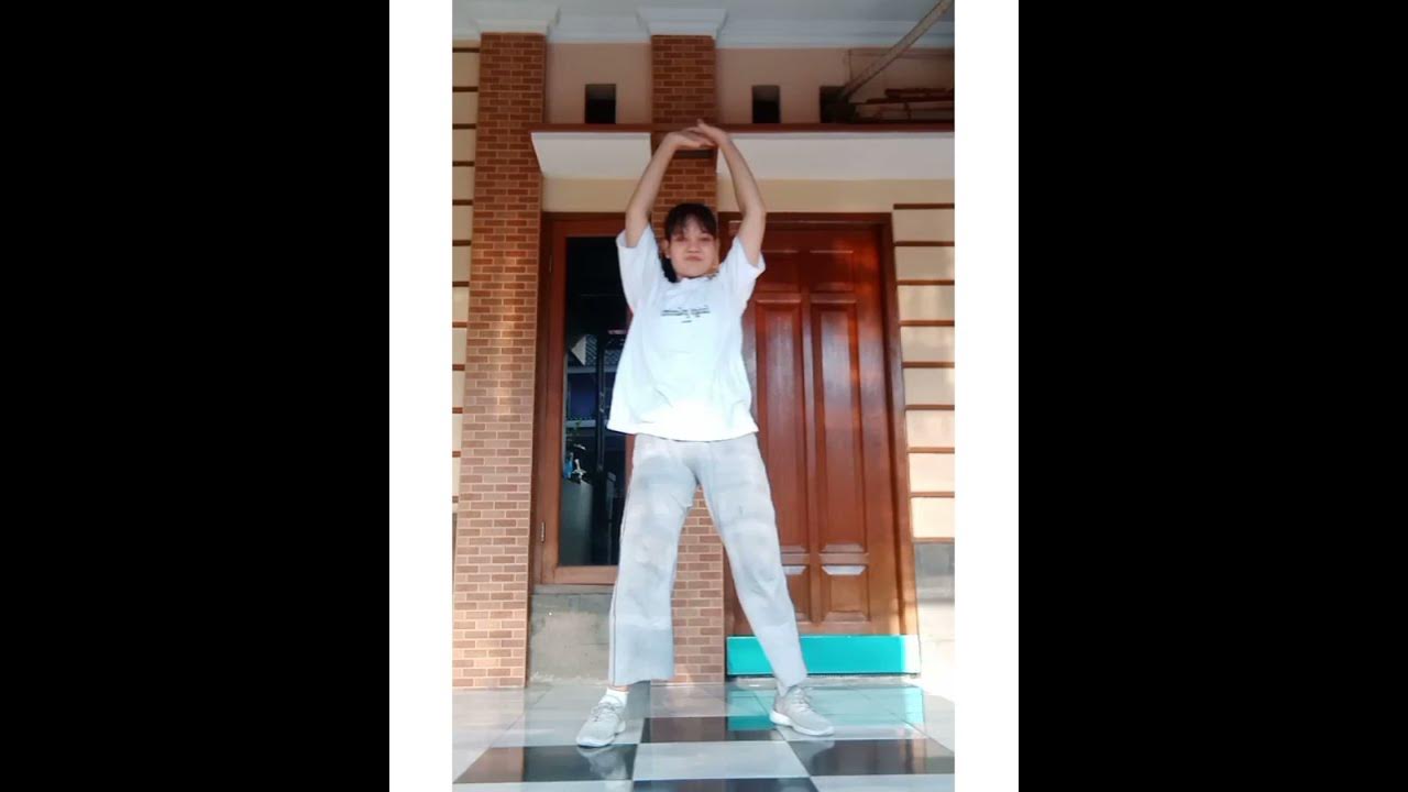 IZONE - ''SECRET STORY OF THE SWAN'' Dance Break | Shapiaa