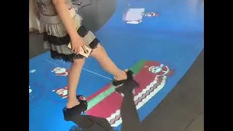 Defi interactive floor Christmas effects 1600151563712