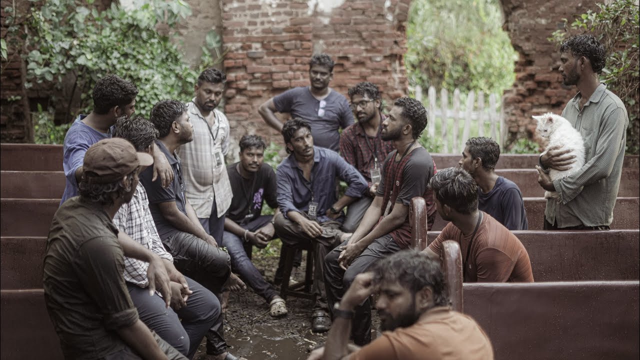 Slaves of Cinema | FilmGaadhajoseph