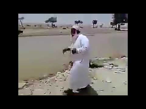 رياكشن الشايب اللي يطرش