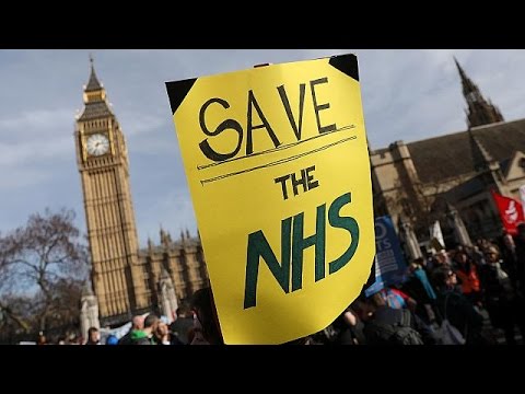 Видео: Простые способы зарегистрироваться в Национальной службе здравоохранения (NHS)