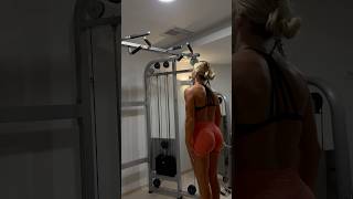 Quick back workout on holiday 📈