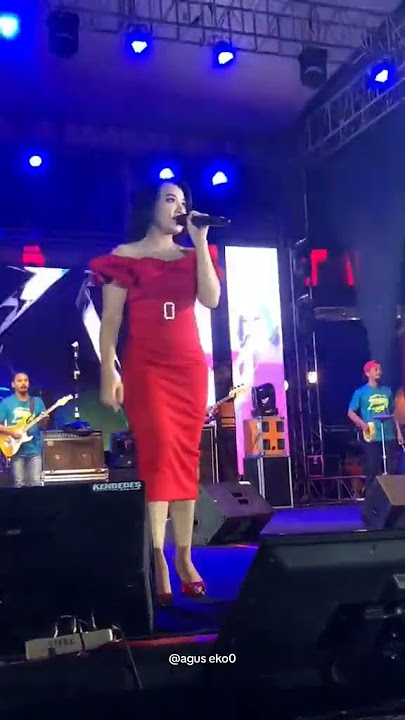 KOPI DANGDUT - Arneta Phesek Julia - OM Adella Kendedes Audio #omadella #amcindonesia #adella