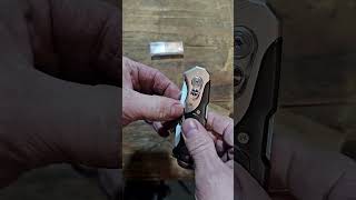 This Knife Has TWO Blades! Dual Bladed Utility Knife