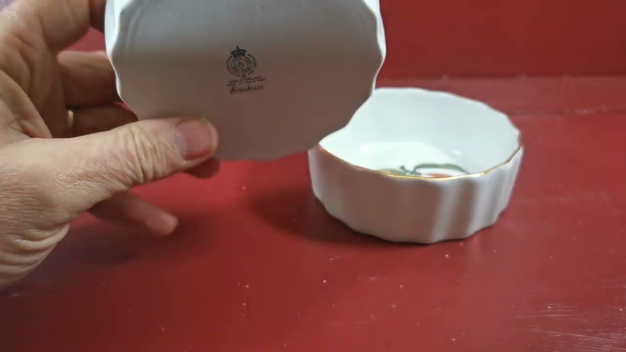 Royal Worcester China Evesham Gold Mini Flan Dish