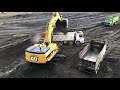 Cat 385C Excavator Loading Non Stop For 32 Minutes