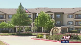 VIDEO: Northeast Side apartment residents fear for safety